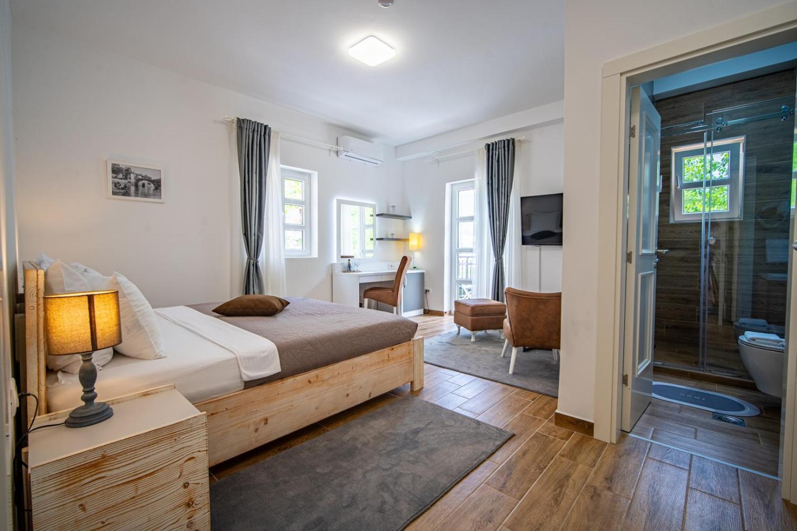 Skala Luxury Rooms Cetinje Esterno foto