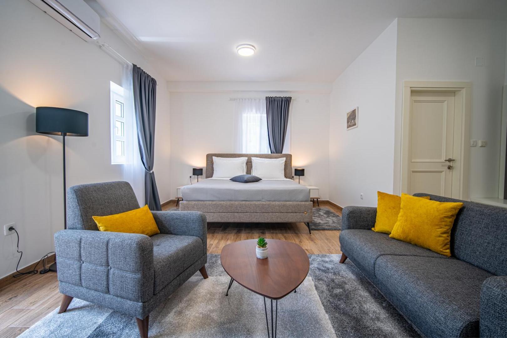 Skala Luxury Rooms Cetinje Esterno foto