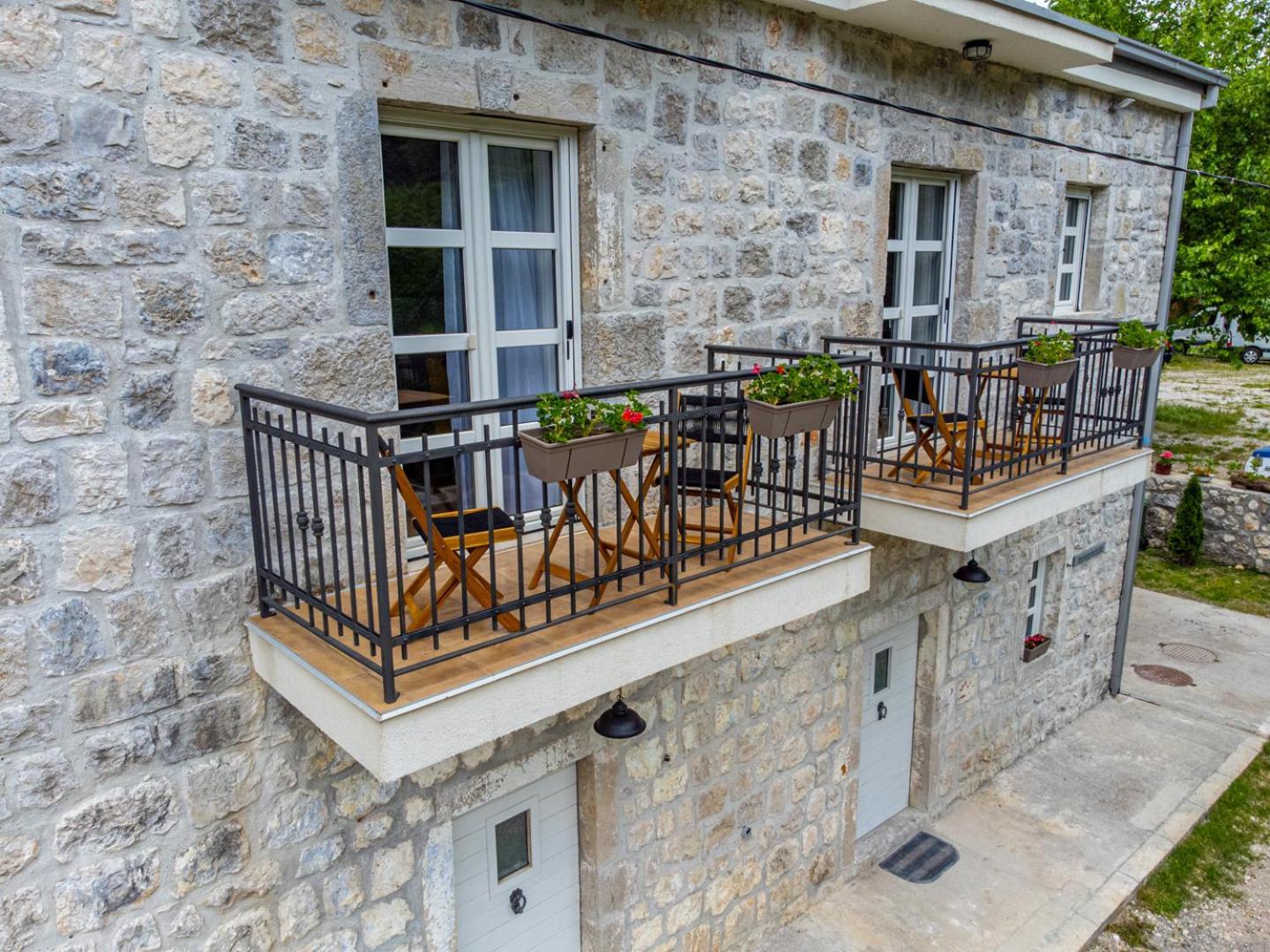 Skala Luxury Rooms Cetinje Esterno foto